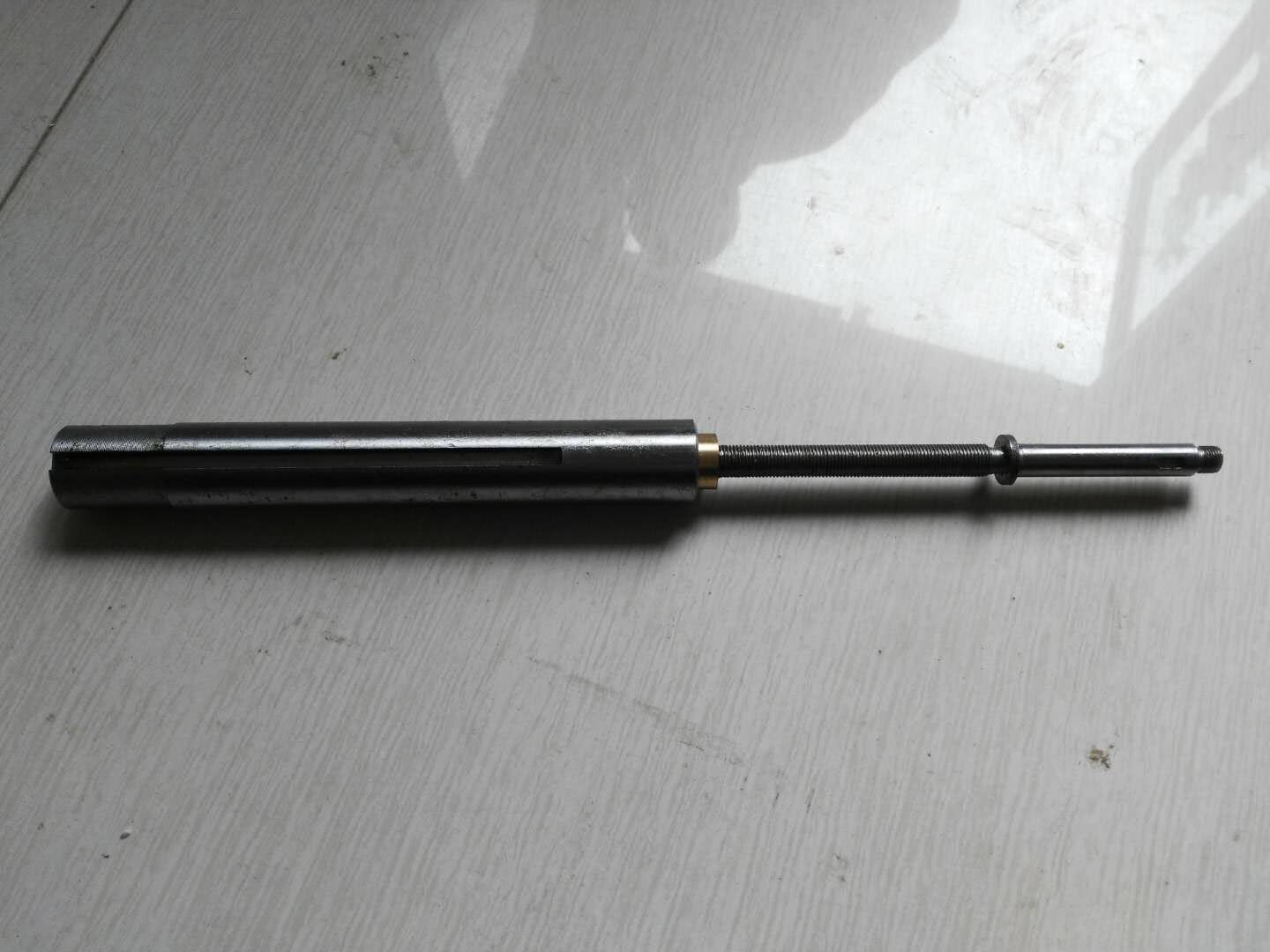 M1050A砂輪修整器絲桿、螺母、修整桿_proc.jpg