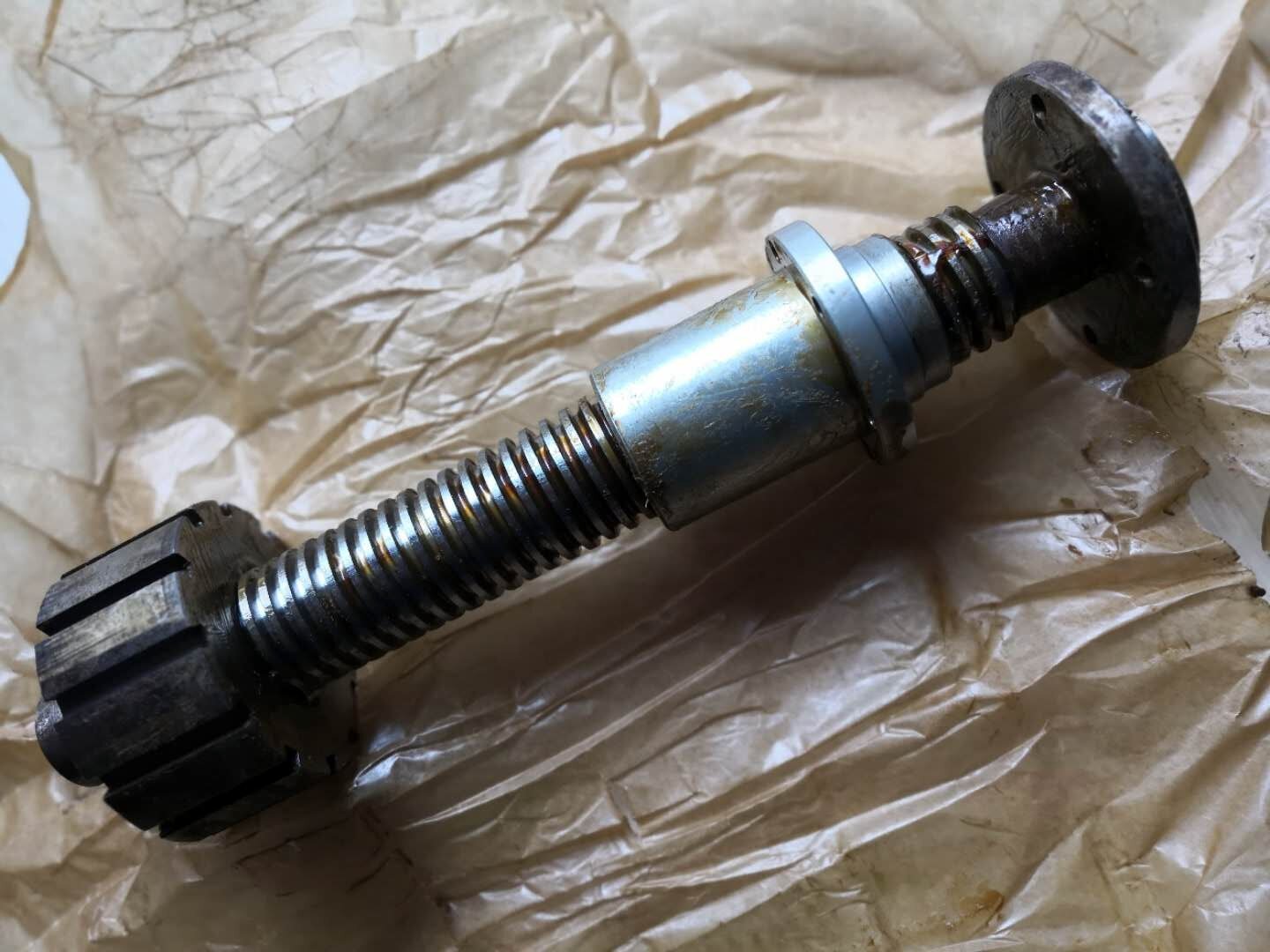 M10100進(jìn)給絲桿、螺母_proc.jpg